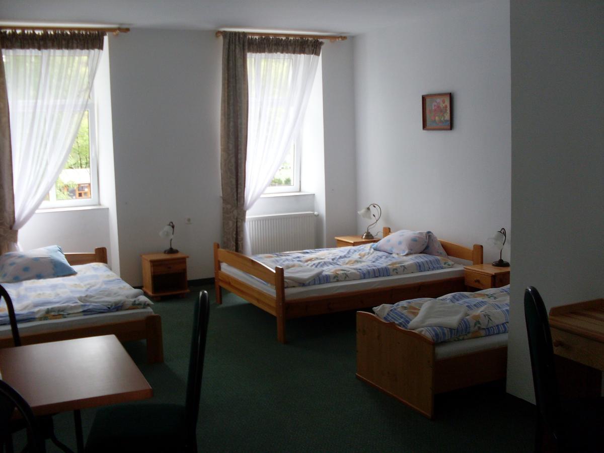 Hotel Krokus Kamienna Gora Eksteriør bilde